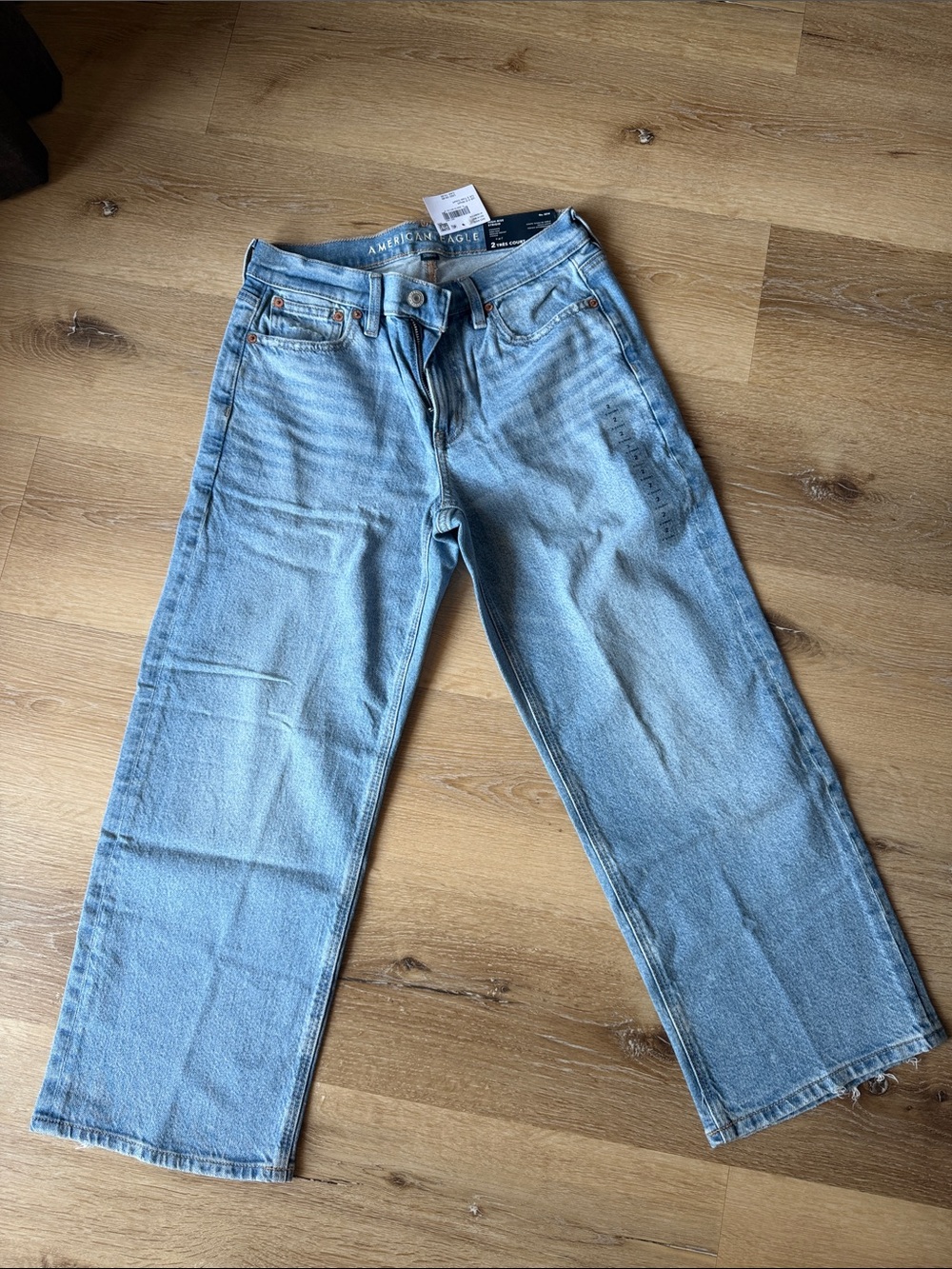 American Eagle Outfitters High Rise Strigid Size 2 X Short